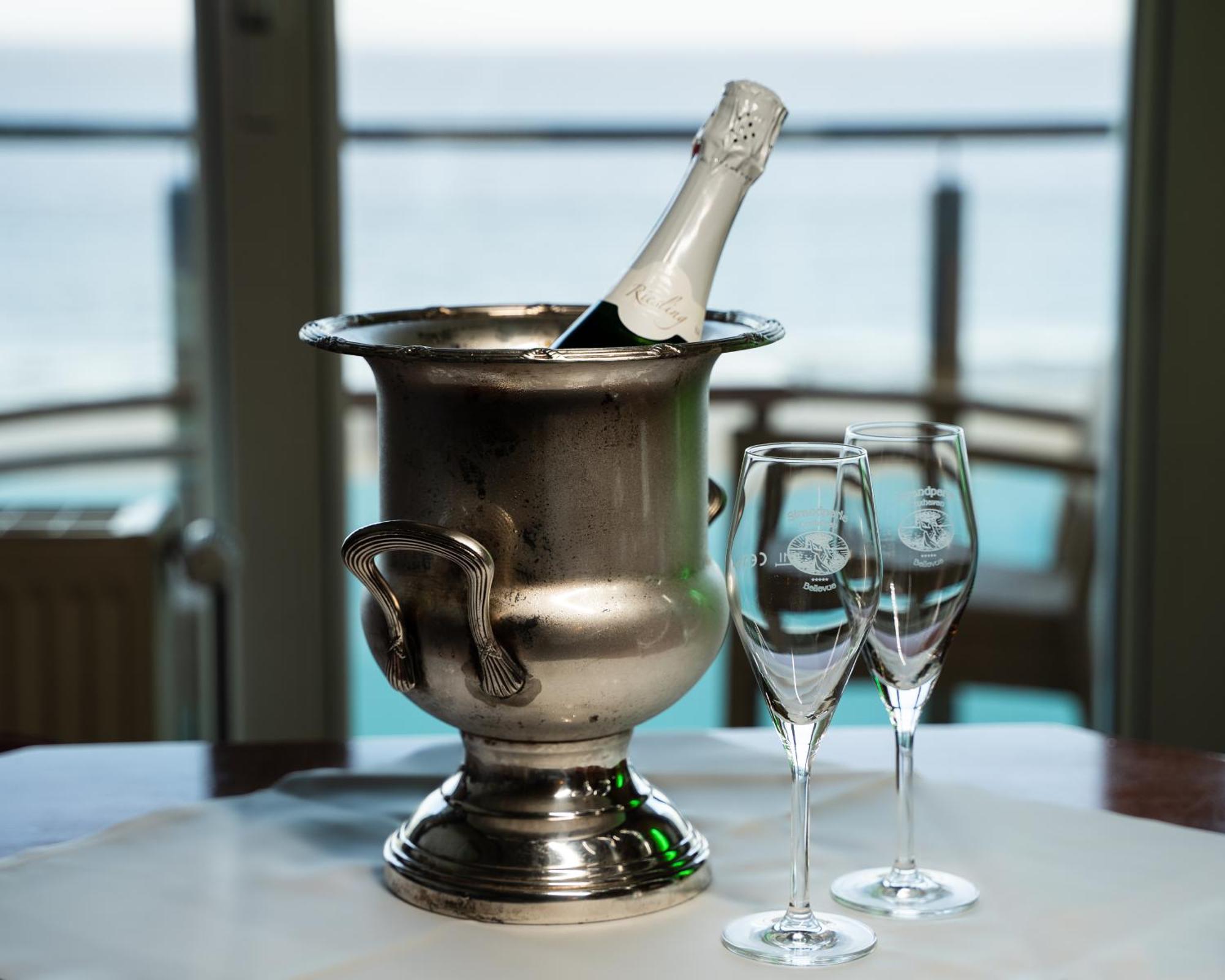 Hotel Strandperle Κουξχάφεν Εξωτερικό φωτογραφία